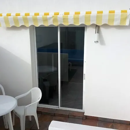 Tatil Evi Ferienwohnung Azul, Zentral, Nur Erwachsene - Adults Only *